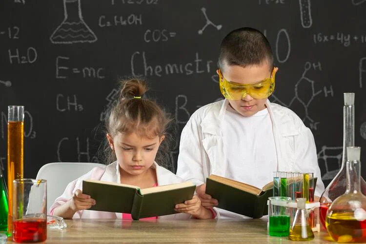 İngilizce, Matematik ve Fen Arasındaki Gizli Bağlar İngilizce, Matematik ve Fen Arasındaki Gizli Bağlar